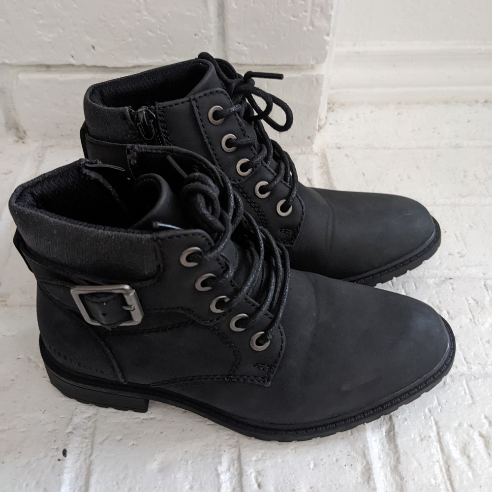 Perry Ellis Portfolio Kids Shoes
